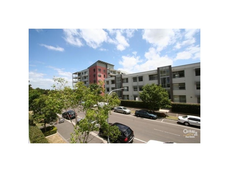 7 Shoreline Dr, Rhodes NSW 2138