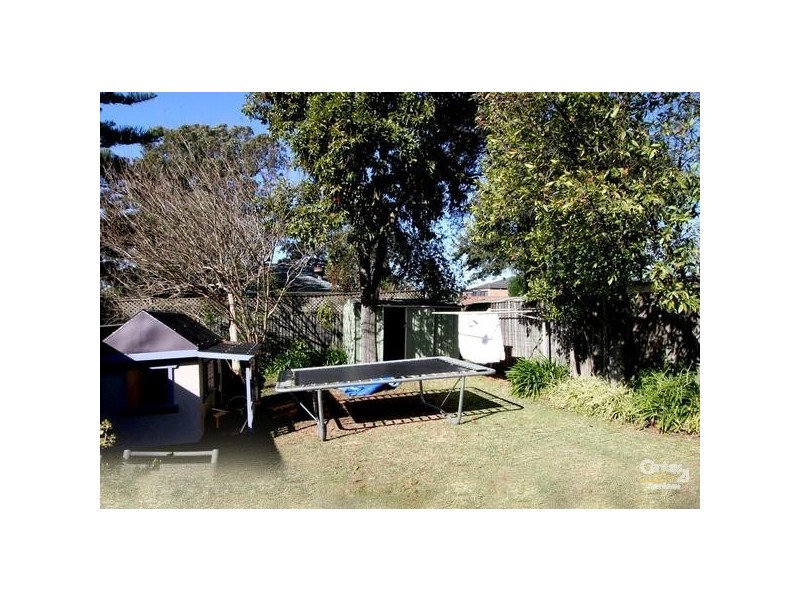 21 Aitchander Rd, Ryde NSW 2112