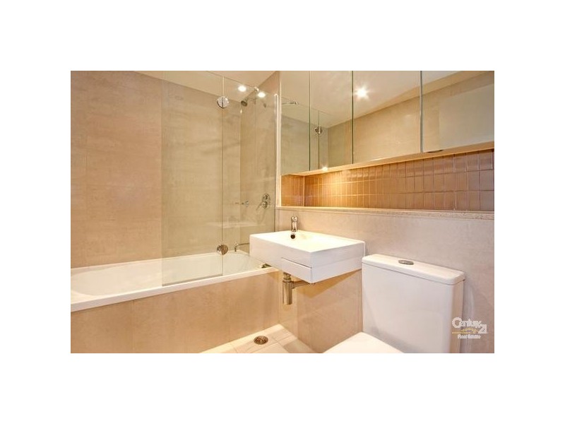 21 Angas St, Meadowbank NSW 2114
