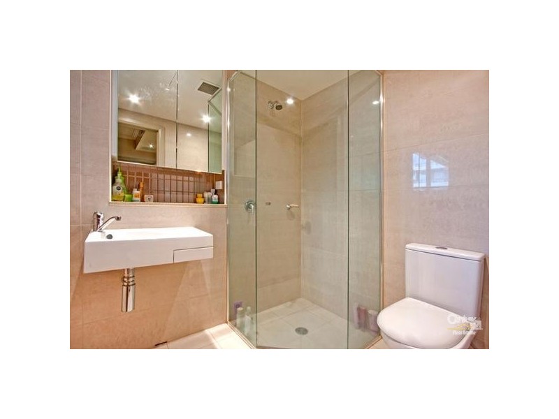21 Angas St, Meadowbank NSW 2114
