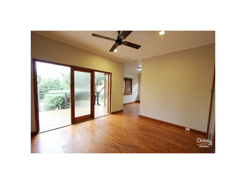 689 Mowbray Rd, Lane Cove NSW 2066