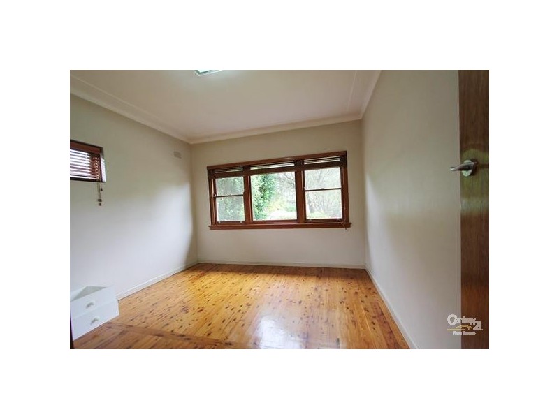 689 Mowbray Rd, Lane Cove NSW 2066