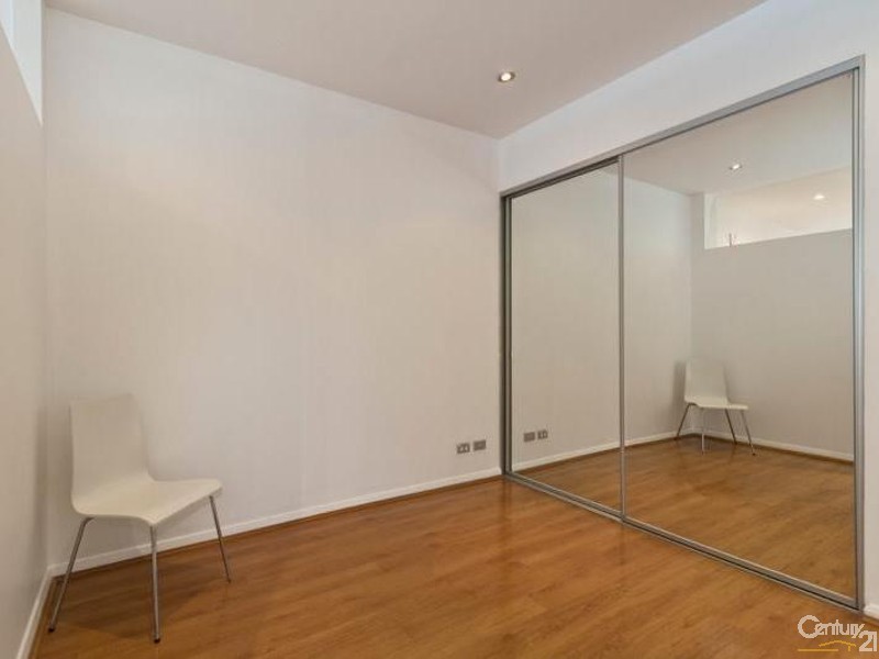 1206/2 Cunningham St, Sydney NSW 2000