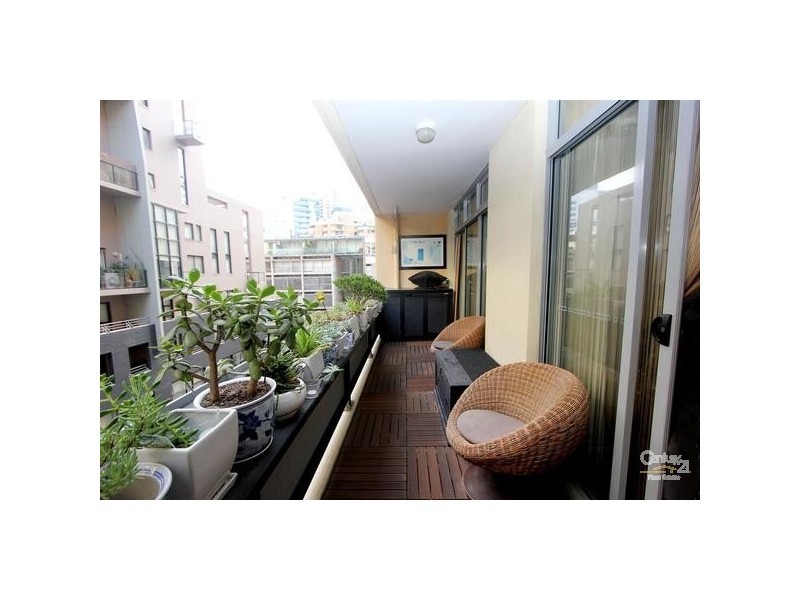 6-18 Poplar St, Surry Hills NSW 2010