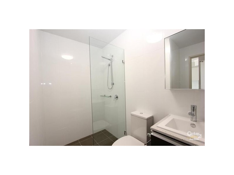 40 Shoreline Dr, Rhodes NSW 2138