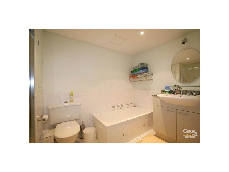 18-32 Oxford St, Darlinghurst NSW 2010