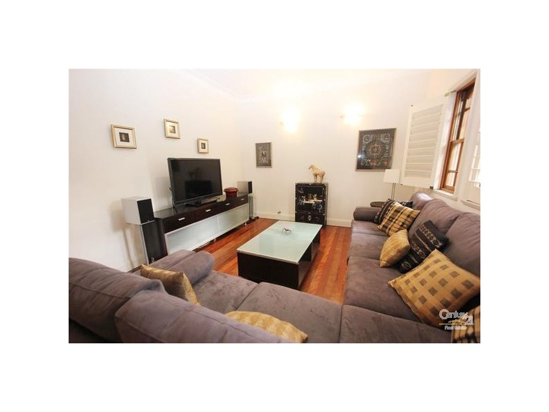 186 Henderson St, Alexandria NSW 2015