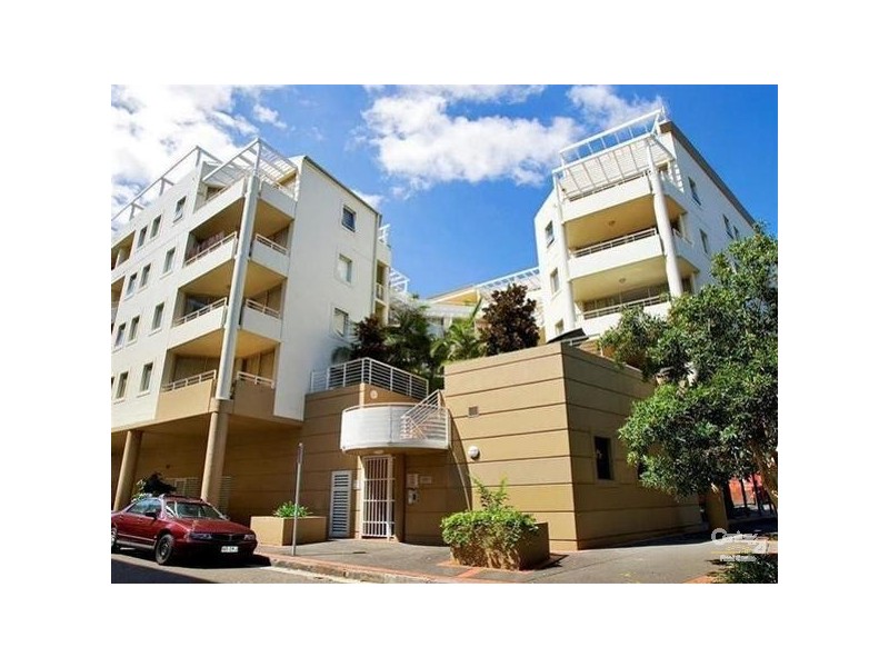 100 Cleveland St, Chippendale NSW 2008