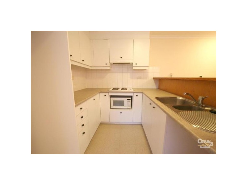 100 Cleveland St, Chippendale NSW 2008