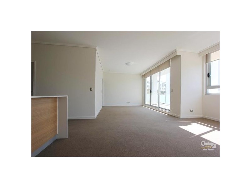 6 Avenue Of Oceania, Newington NSW 2127