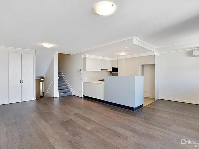 725/25 Bennelong Parkway, Wentworth Point NSW 2127