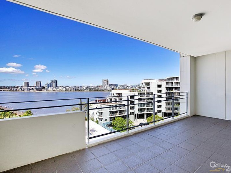 725/25 Bennelong Parkway, Wentworth Point NSW 2127