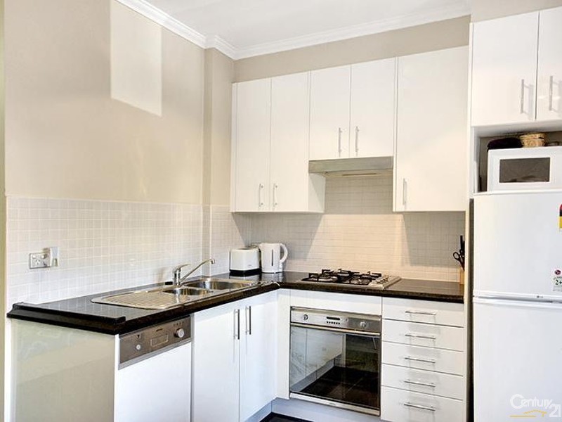 20/10 Webb Street, Croydon NSW 2132