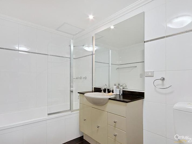 18/10 Webb St, Croydon NSW 2132