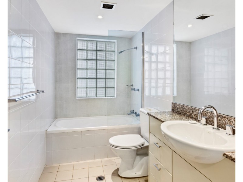 702/15 Atchison Street, St Leonards NSW 2065