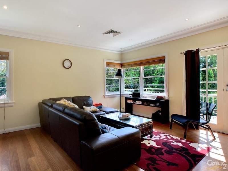 8 Rothwell Crescent, Lane Cove NSW 2066