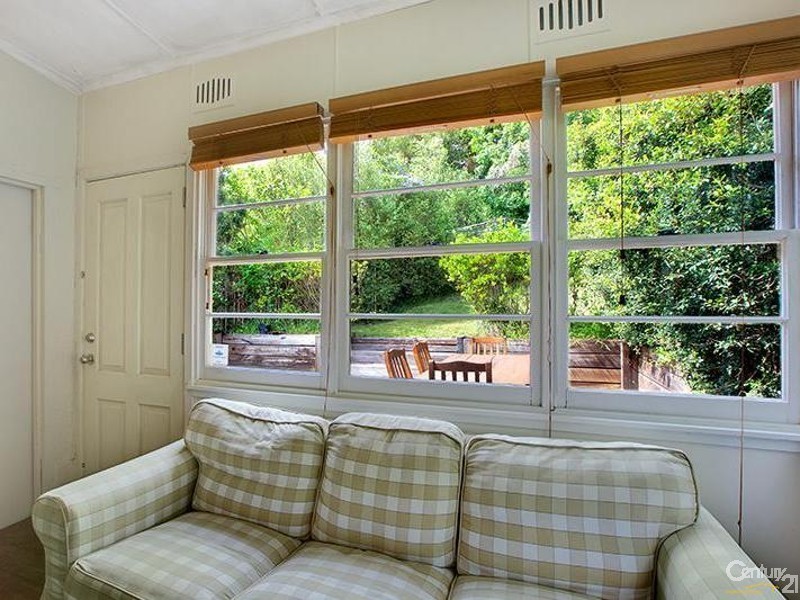 8 Rothwell Crescent, Lane Cove NSW 2066