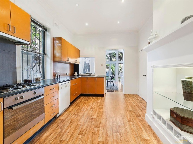 114 Wells St, Newtown NSW 2042