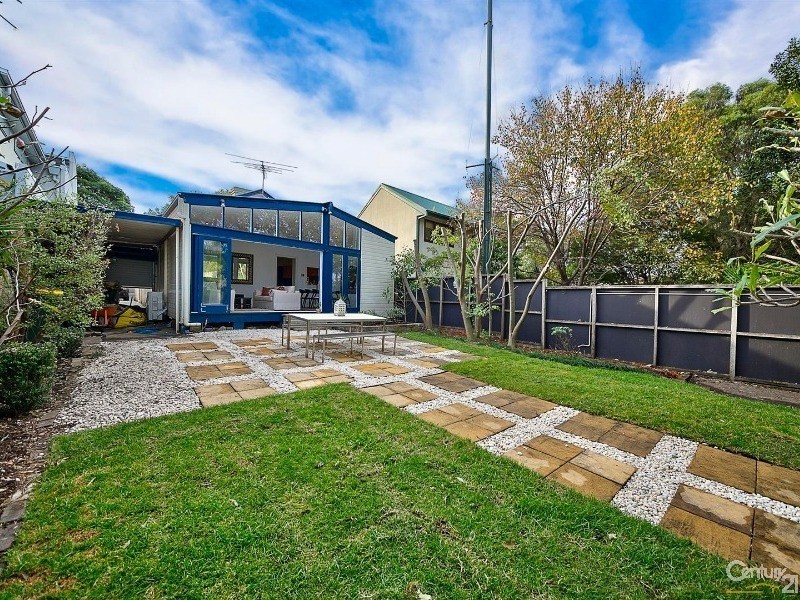 114 Wells St, Newtown NSW 2042