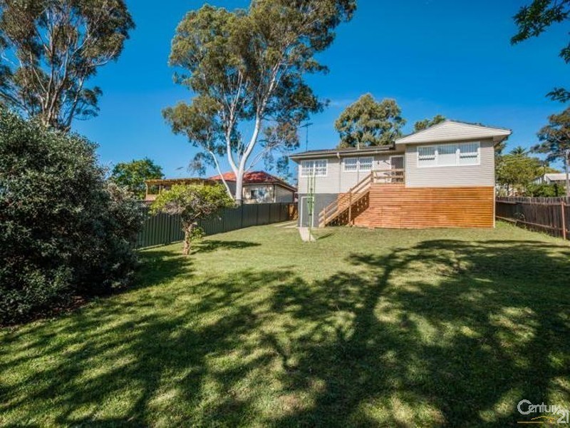 13 Grandview Drive, Campbelltown NSW 2560
