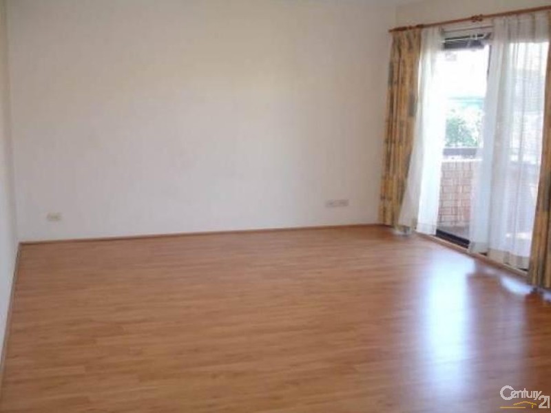 2/39 Bathurst Street, Liverpool NSW 2170