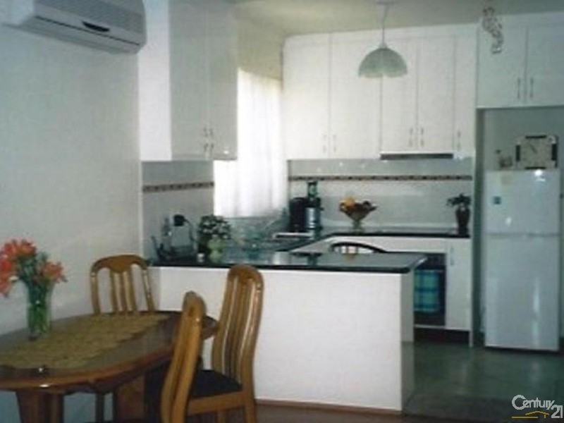 2/39 Bathurst Street, Liverpool NSW 2170