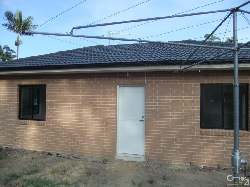 2A Adamson Ave, Thornleigh NSW 2120