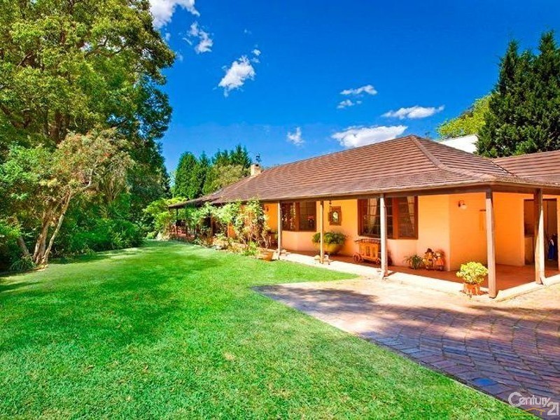 205 Eastern Road, Wahroonga NSW 2076