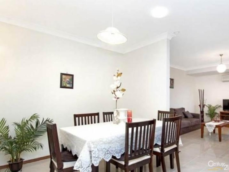 12 Hoya Place, Cherrybrook NSW 2126