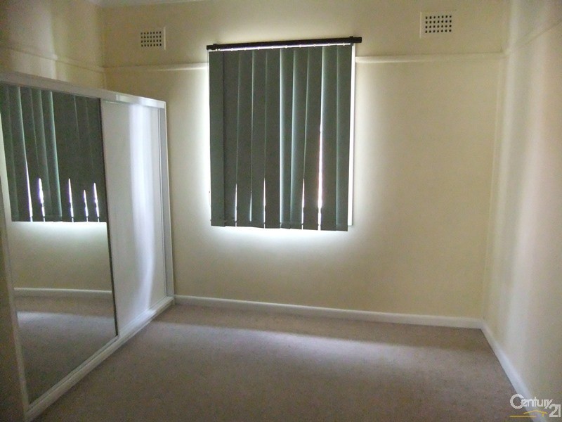 5 Royston Pde, Asquith NSW 2077