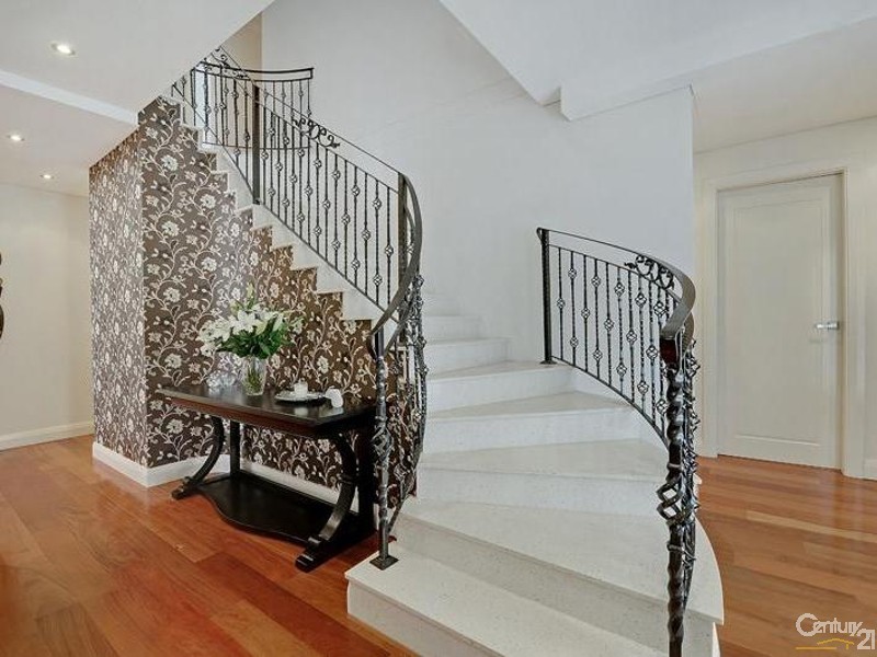 15D Wahroonga Avenue, Wahroonga NSW 2076