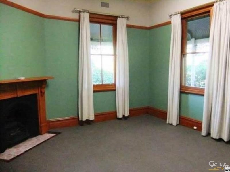 59 Edgeworth David Ave, Waitara NSW 2077