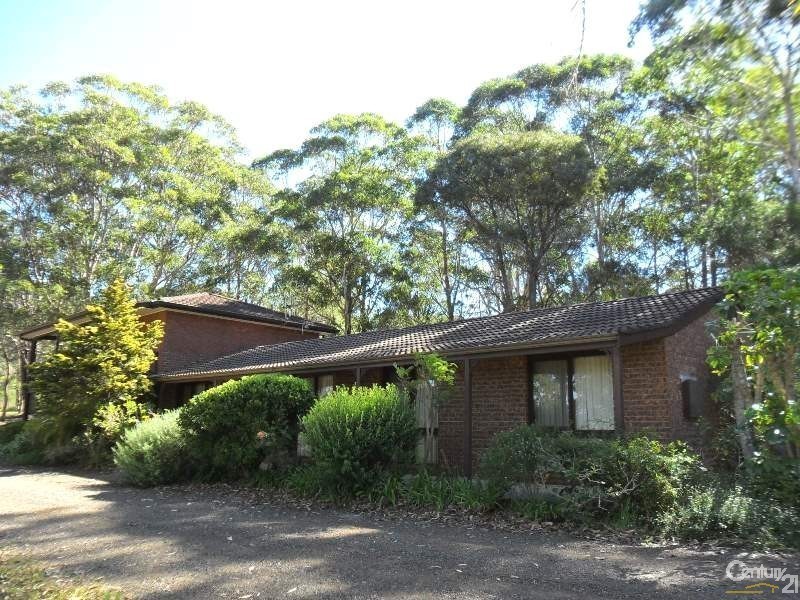 21 Shallow Bay Road, Coomba Park NSW 2428