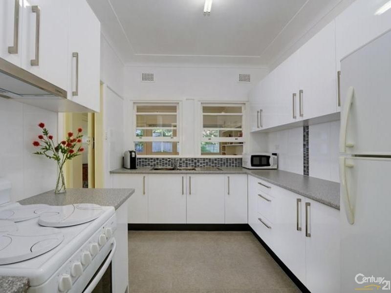 19 Lady Street, Mount Colah NSW 2079