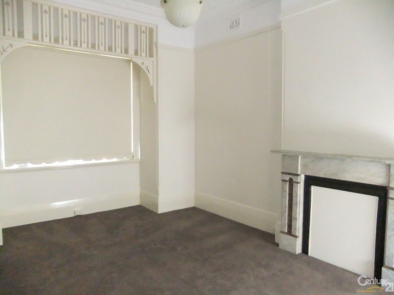 1/7 The Crescent, Pennant Hills NSW 2120