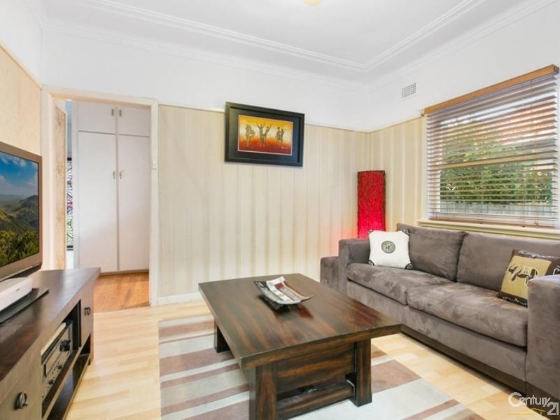 73 Balmoral Street, Waitara NSW 2077