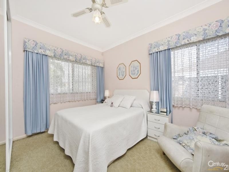 32 Jones Street, Pendle Hill NSW 2145