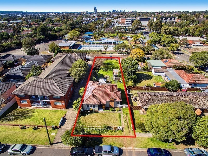 14 Emert Street, Wentworthville NSW 2145