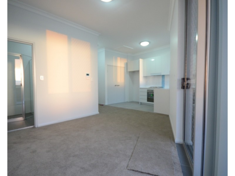 14/100-102 Bridge Road, Westmead NSW 2145