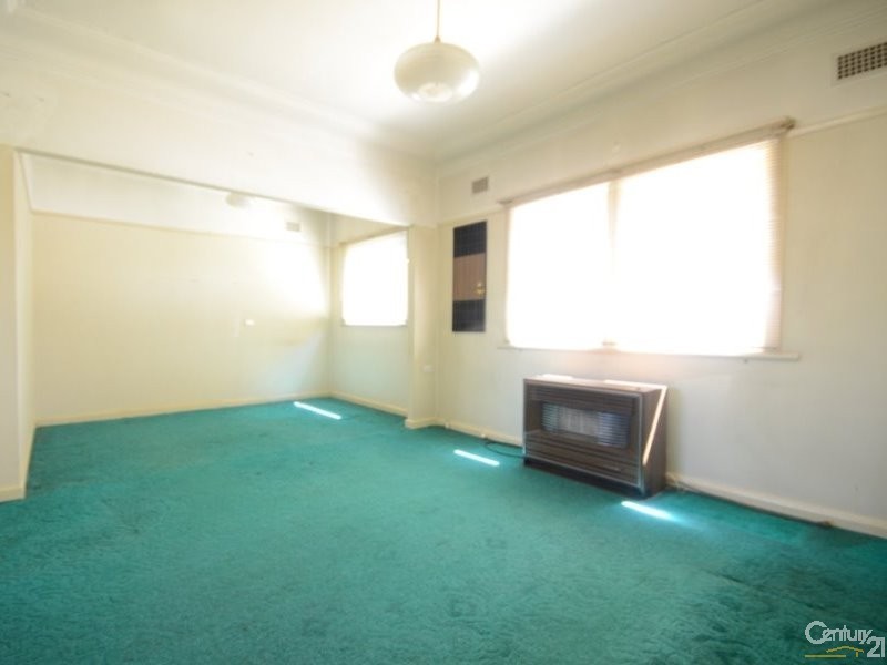 36 Bridge Road, Westmead NSW 2145