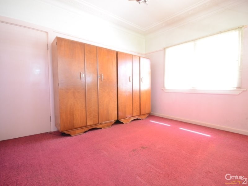 36 Bridge Road, Westmead NSW 2145