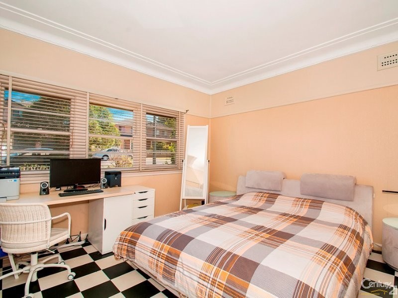 14 Emert Street, Wentworthville NSW 2145