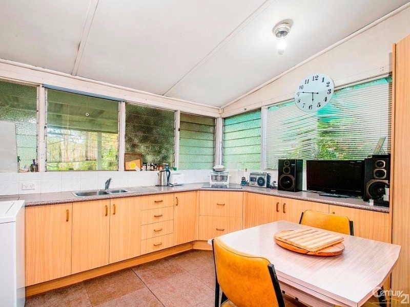 23 Binya Street, Pendle Hill NSW 2145