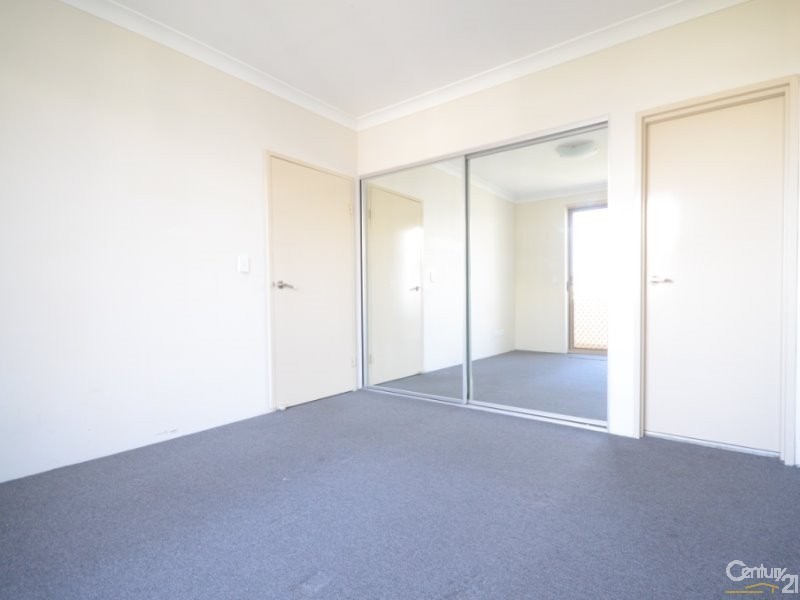 12/12-14 Lydbrook Street, Westmead NSW 2145
