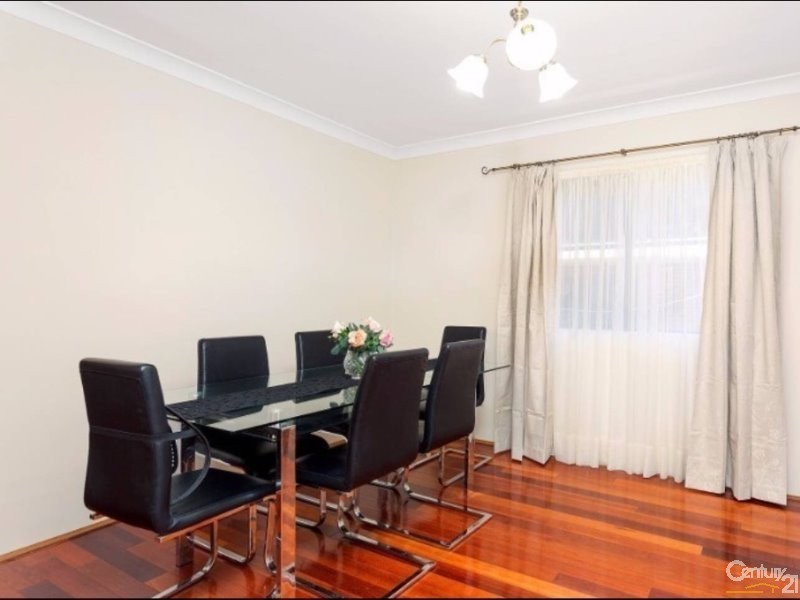 2/7 Jessie Street, Westmead NSW 2145