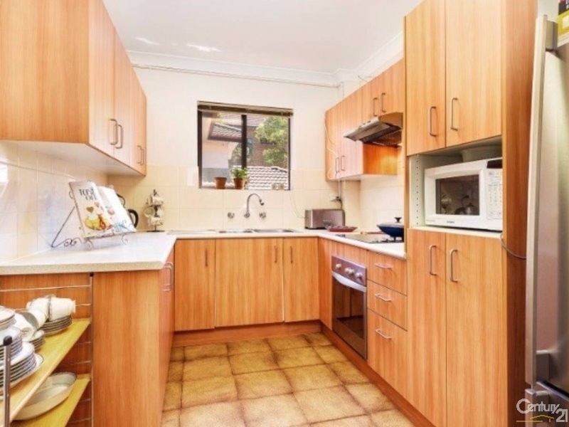 2/7 Jessie Street, Westmead NSW 2145