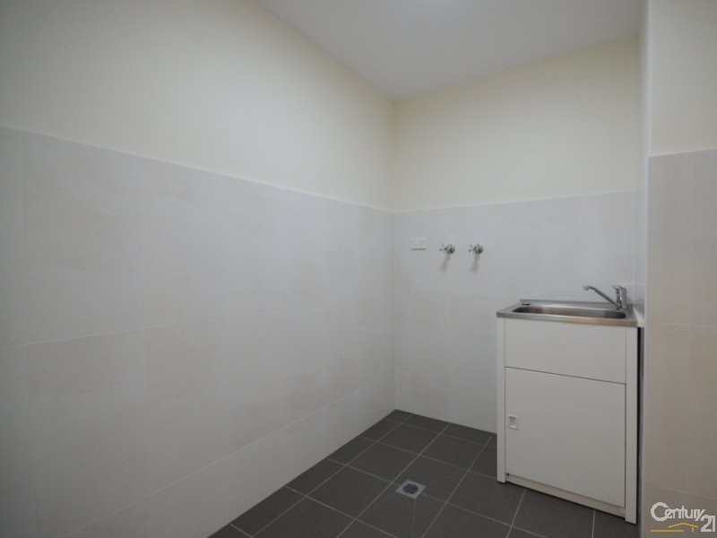 16/29-31 Joyce Street, Pendle Hill NSW 2145