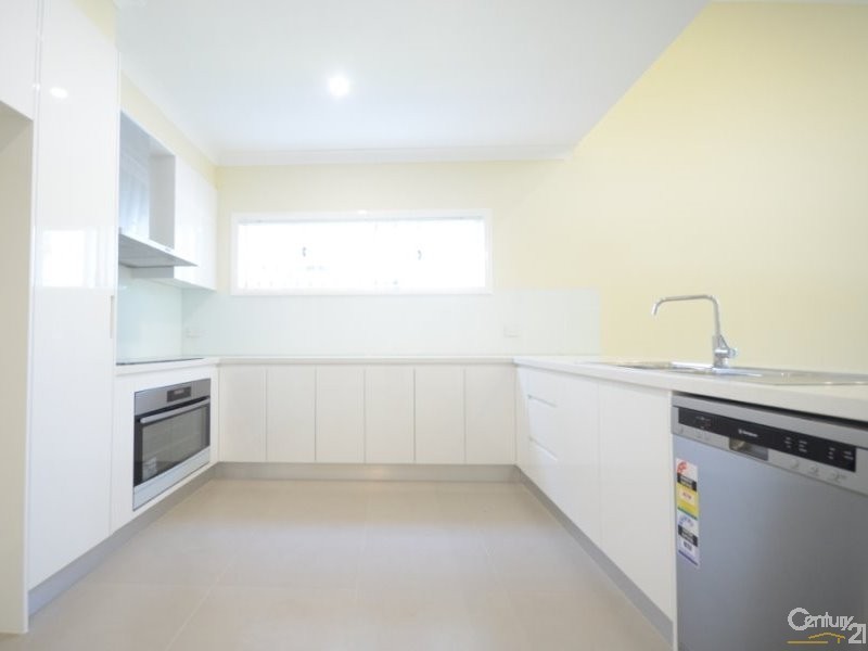 90A Centenary Road, South Wentworthville NSW 2145