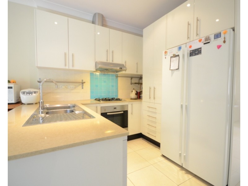 8/36-38 Watkins Road, Baulkham Hills NSW 2153