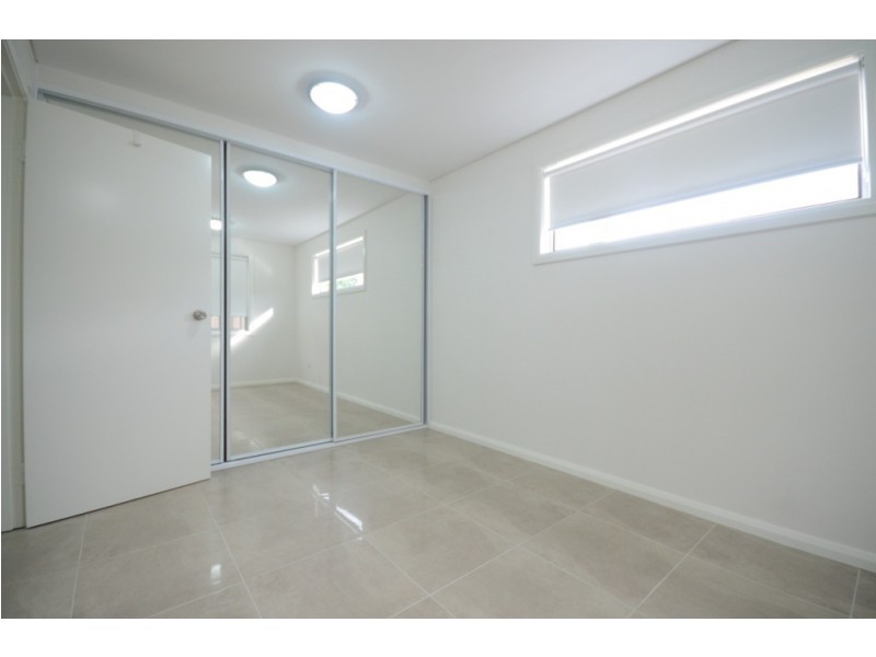 107A Ballandella Road, Toongabbie NSW 2146